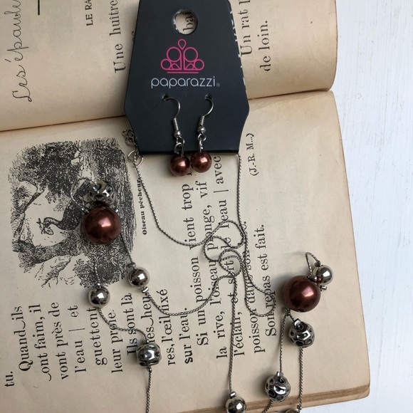 🍁NEW Paparazzi Brown & Silver Metallic Bead Necklace and Earrings Set - Picture 2 of 6